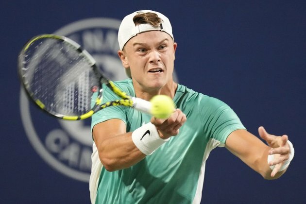 Holger Rune (back) withdraws from Laver Cup