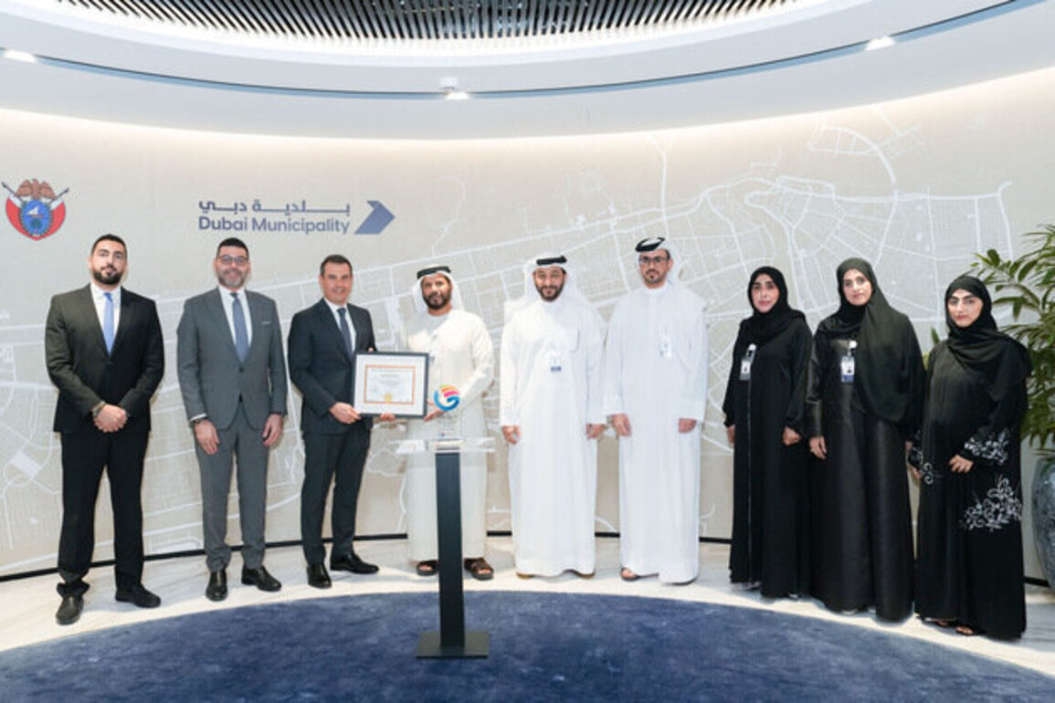 Dubai Municipality receives international accreditation as best government entity in innovation