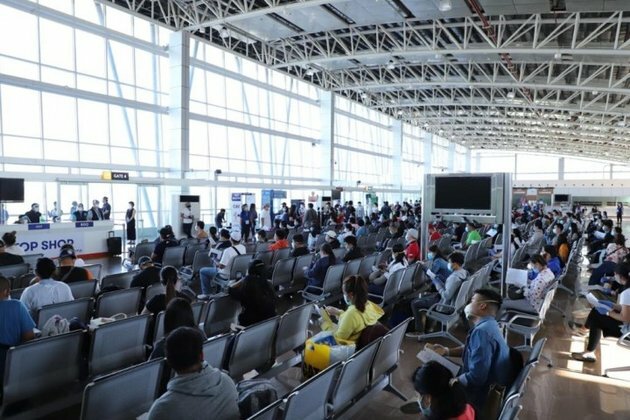 Clark Airport resumes operations for limited flights