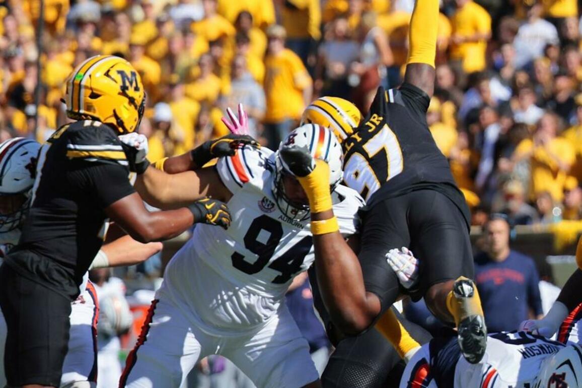 Mizzou defensive end Eddie Kelly Jr. to enter transfer portal