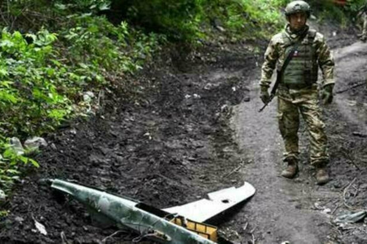 US intel behind Ukrainian attack on Russian planes - ex-French spy