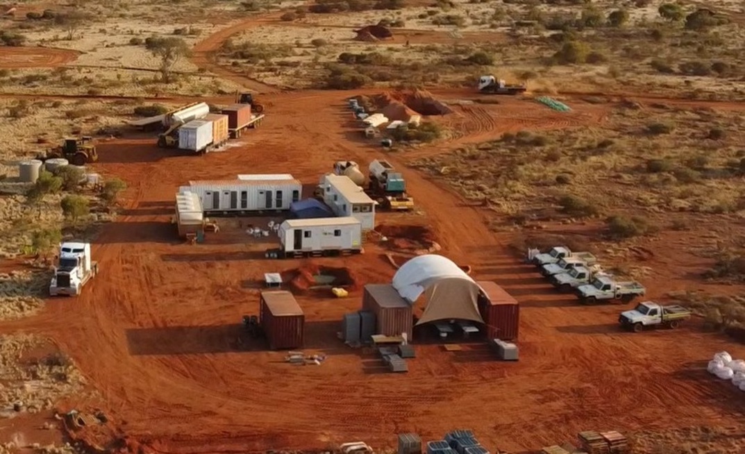 Luni is worth a lot of money to directors and long standing shareholders