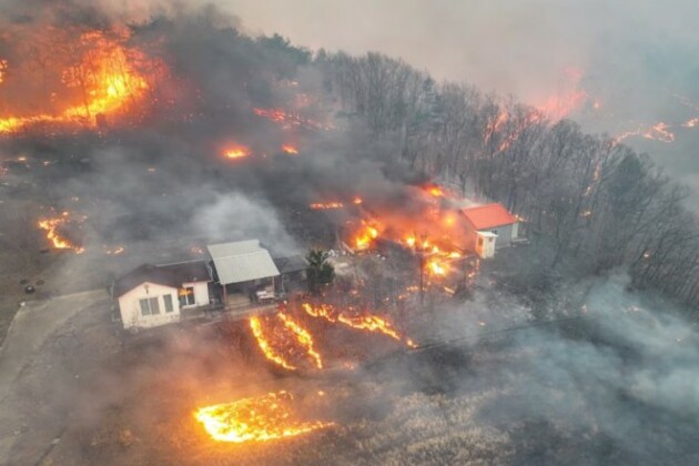 South Korea: Death toll rises to 18 as wildfires spread in southeastern region of country