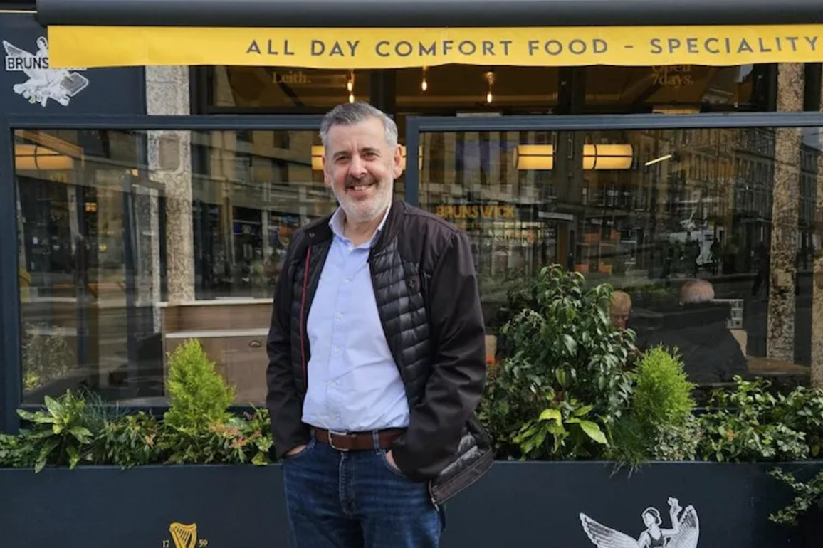 Restaurateur wins outdoor dining extension for city  Daily Business