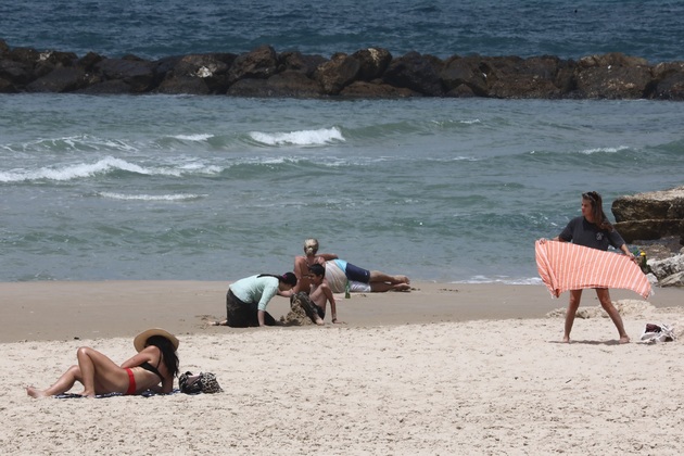 ISRAEL-TEL AVIV-IRAN-CEASEFIRE-LIFE
