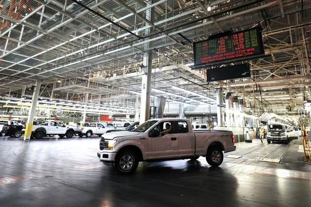 Ford slashes production amid chip shortage