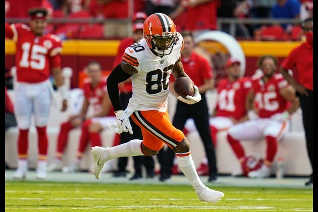 Browns activate WR Jarvis Landry for Thursday night