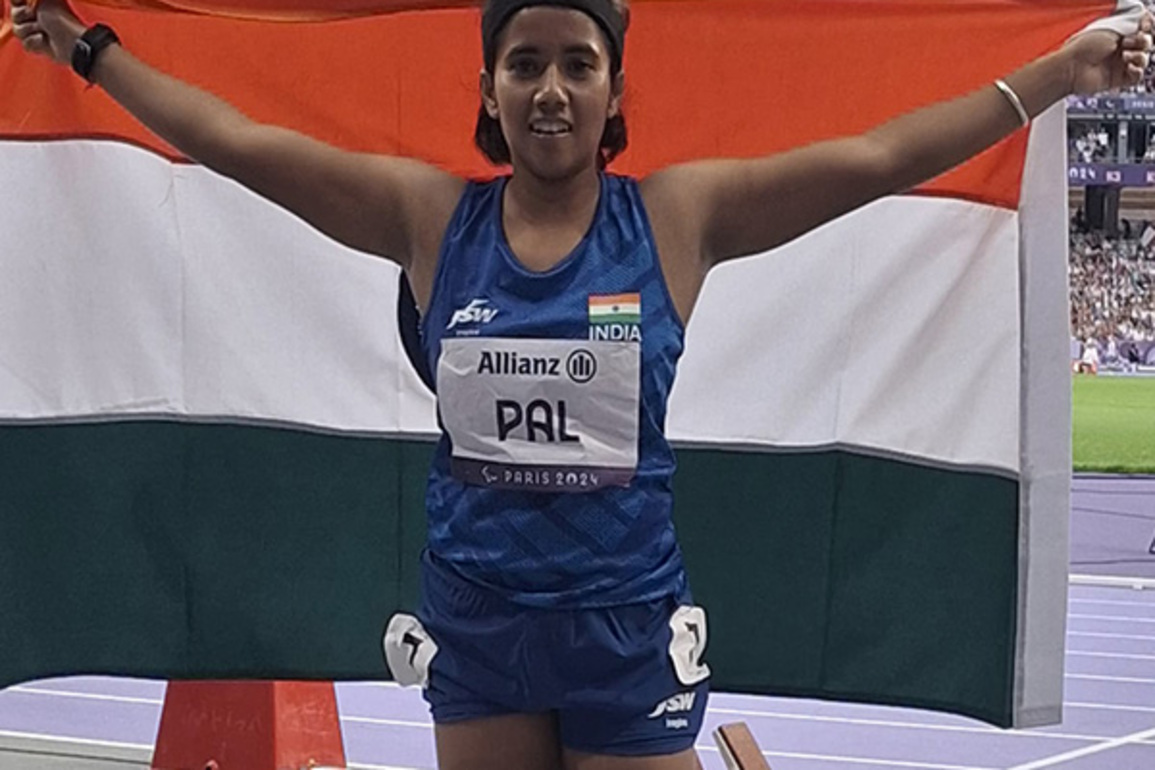 Dharambir, Preeti named India's flag bearers for World Para Athletics Championships