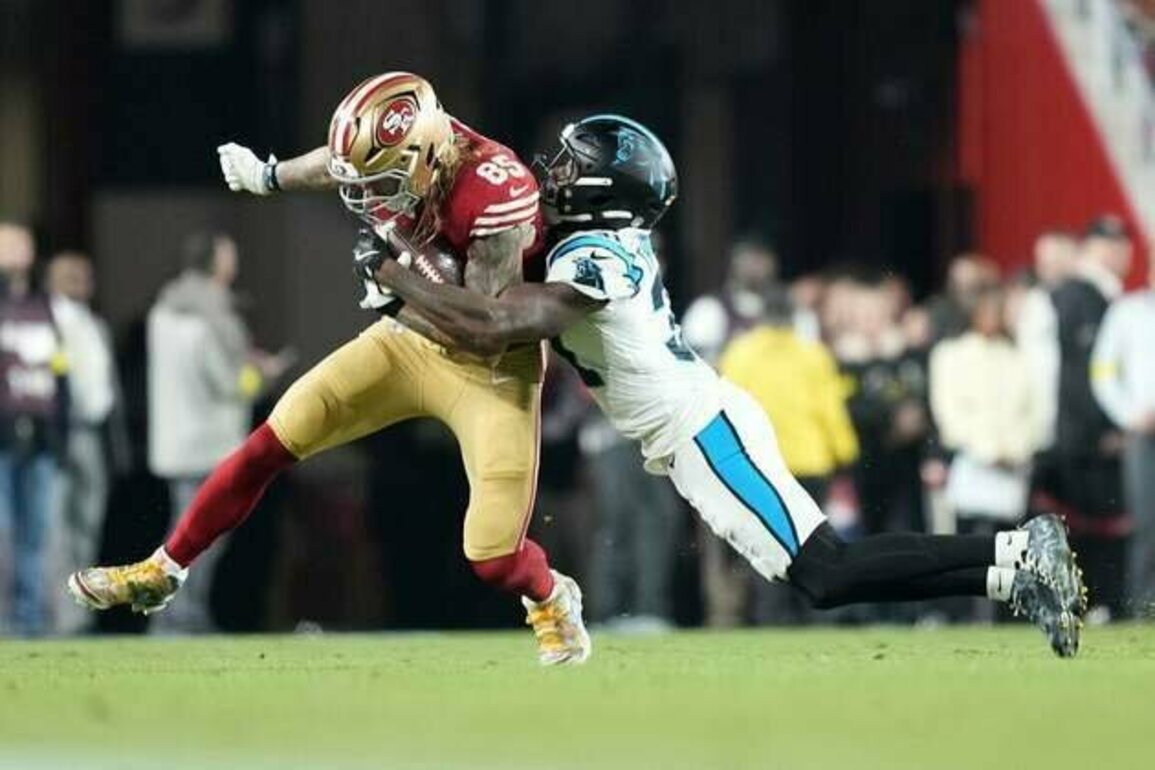 49ers overcome Brock Purdy's picks, shut down Panthers