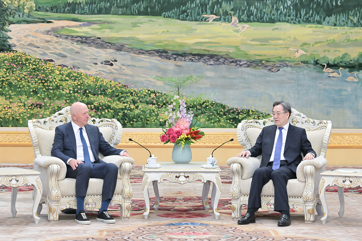 CHINA-BEIJING-DING XUEXIANG-GOLDMAN SACHS-CEO-MEETING (CN)