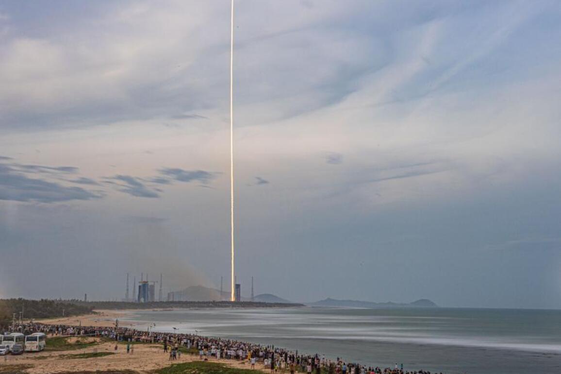 Update: China's Long March-12 rocket launches new internet satellites