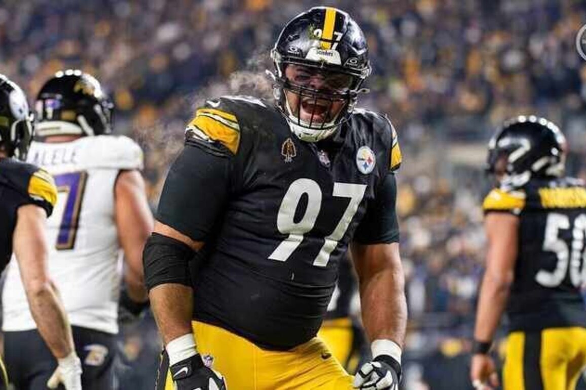 Heyward named to PFWA All-AFC team
