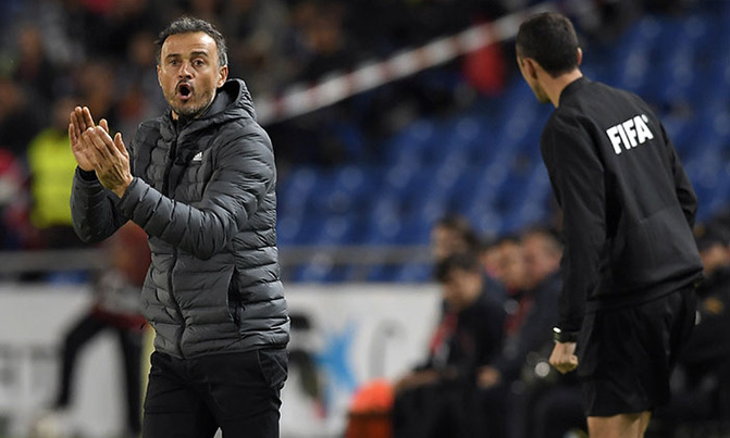 Luis Enrique returns as Spain coach after daughter's death Luis Enrique returns as Spain coach after daughter's death