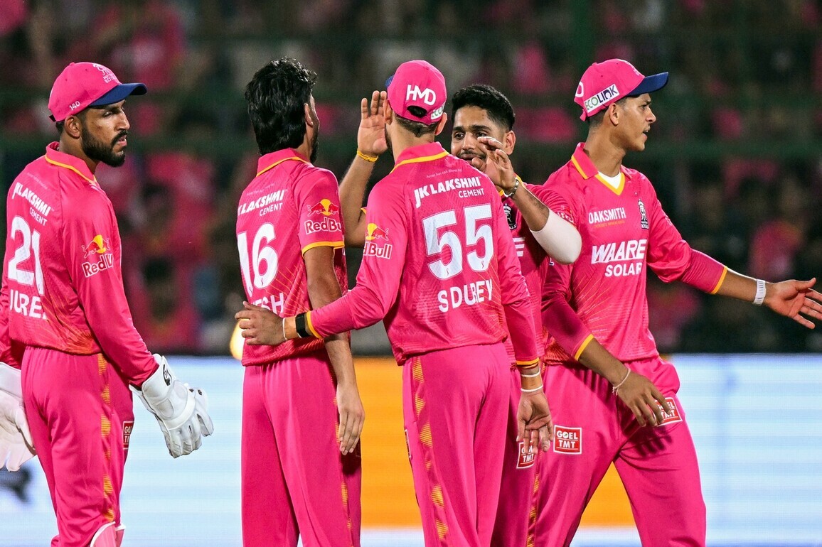 "Bowlers have to develop their skills as well": RR fast bowling coach Shane Bond after loss to GT