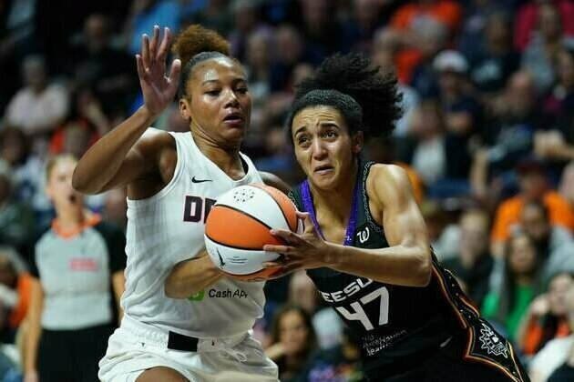 Rhyne Howard, Dream pull away late to defeat Sun