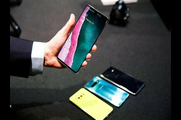 Samsung Galaxy Fold successor won't be as expensive: Report