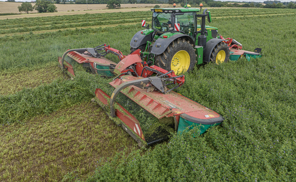 Kverneland Triple mowers offer productivity improvement for lucerne grower
