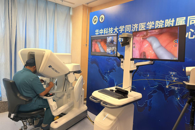 China-India medical milestone: Wuhan doctor executes remote robotic surgery 3,000 km away