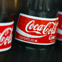 Coke to swap key ingredient  Trump