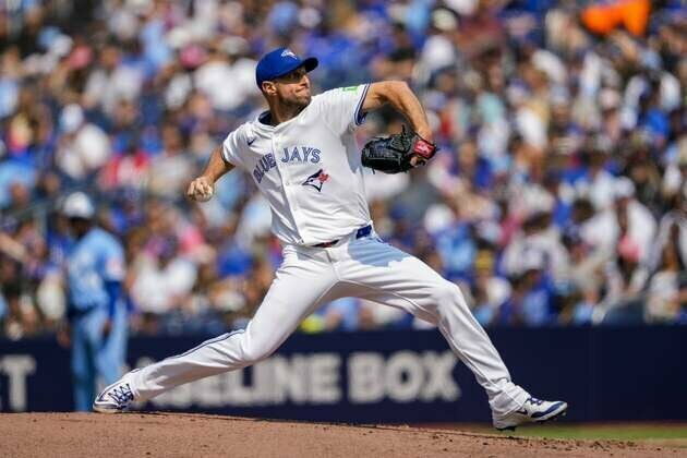 Max Scherzer, Blue Jays hold off Royals