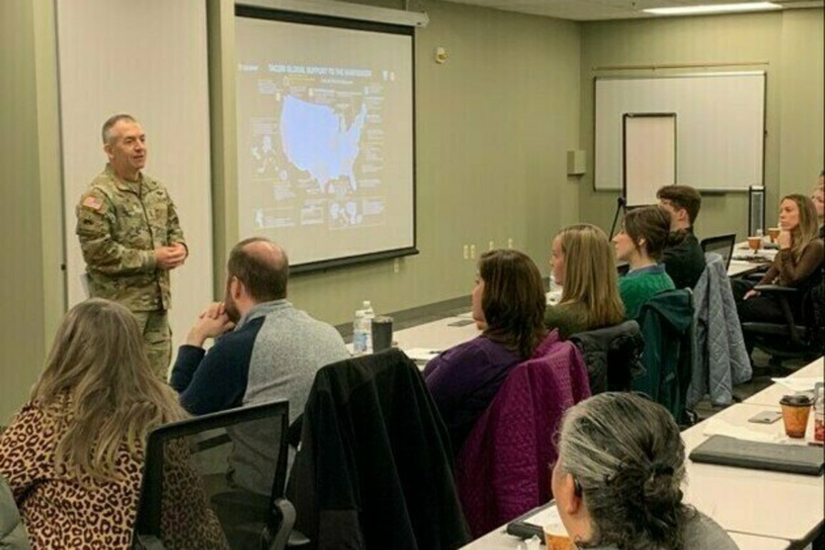 Leadership Macomb Visits Detroit Arsenal