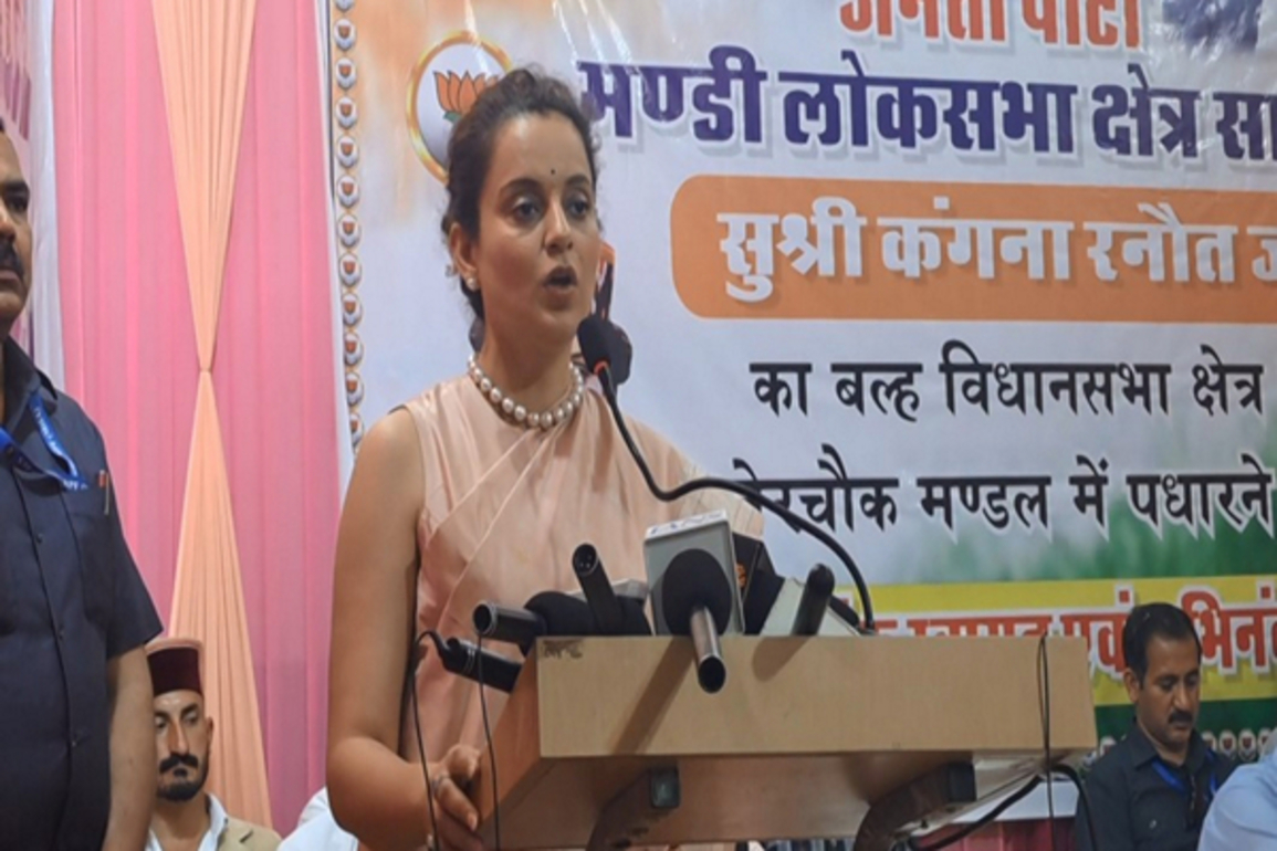 "They are 'Bhediya' in a way, we have to free our state from their claws...": Kangana attacks Congress government in Himachal