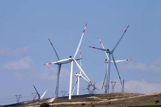 Interview: Mideast tensions underscore urgency of green transition, says former UN official