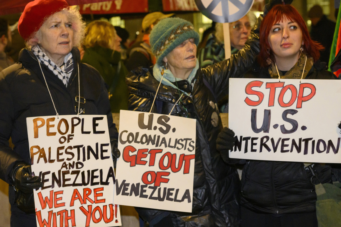 BRITAIN-LONDON-U.S.-VENEZUELA-PROTEST
