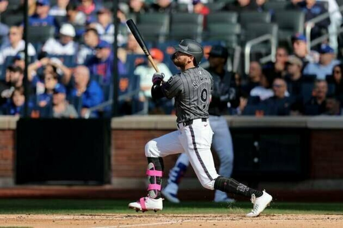 Mets grab early lead, hand Rockies 7th straight loss