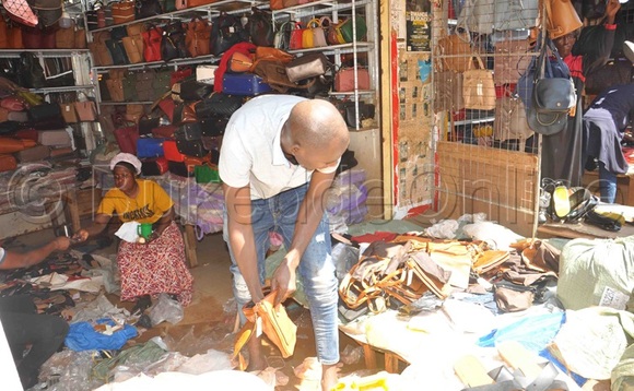 Ebifaananyi bya Moses Kigongo Ebifaananyi bya Moses Kigongo