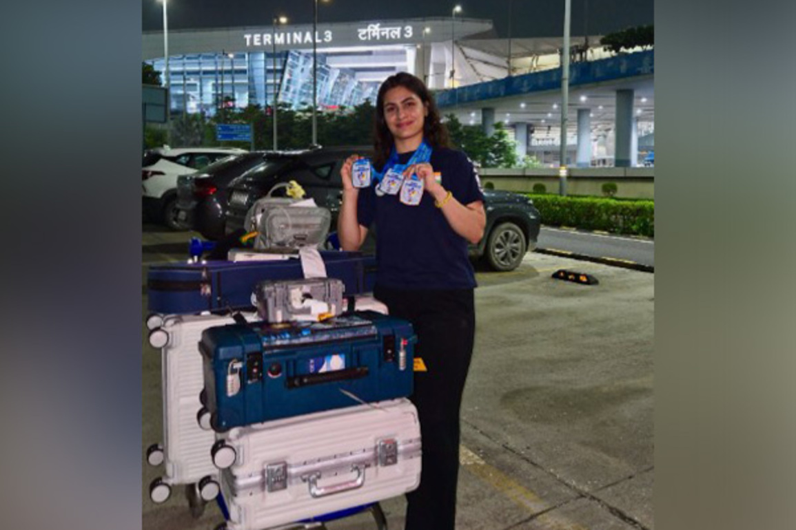 Manu Bhaker signs off Asian Shooting Championship with three bronze medals, promises to come back stronger
