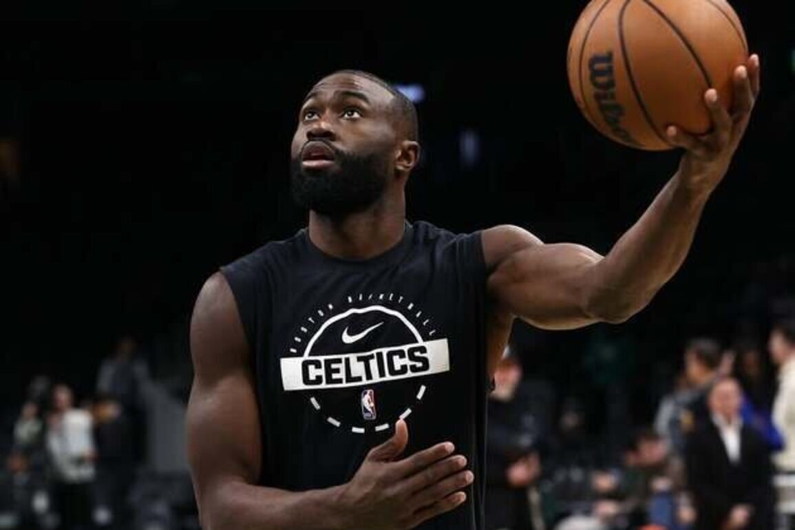 Jaylen Brown returns to LA, as Celtics face Lakers