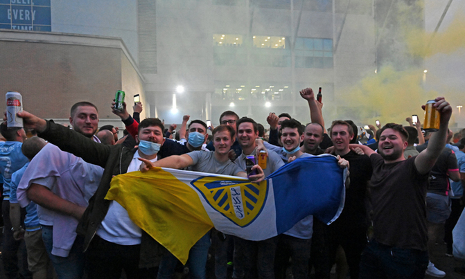 'We're back!': Leeds promoted to Premier League 'We're back!': Leeds promoted to Premier League