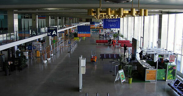 Summer travel in chaos as French air traffic controllers walk off job
