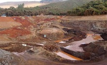  Deslizamento de terra na mina Engenho Seco, da Itaminas, em Sarzedo (MG)/Divulgação