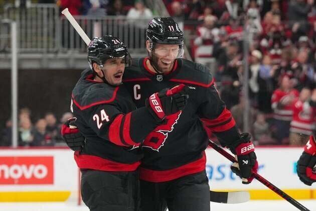 Hurricanes stay hot on home ice, nip Sabres