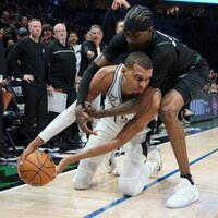 Spurs' Victor Wembanyama demands more in Game 4 vs. Wolves