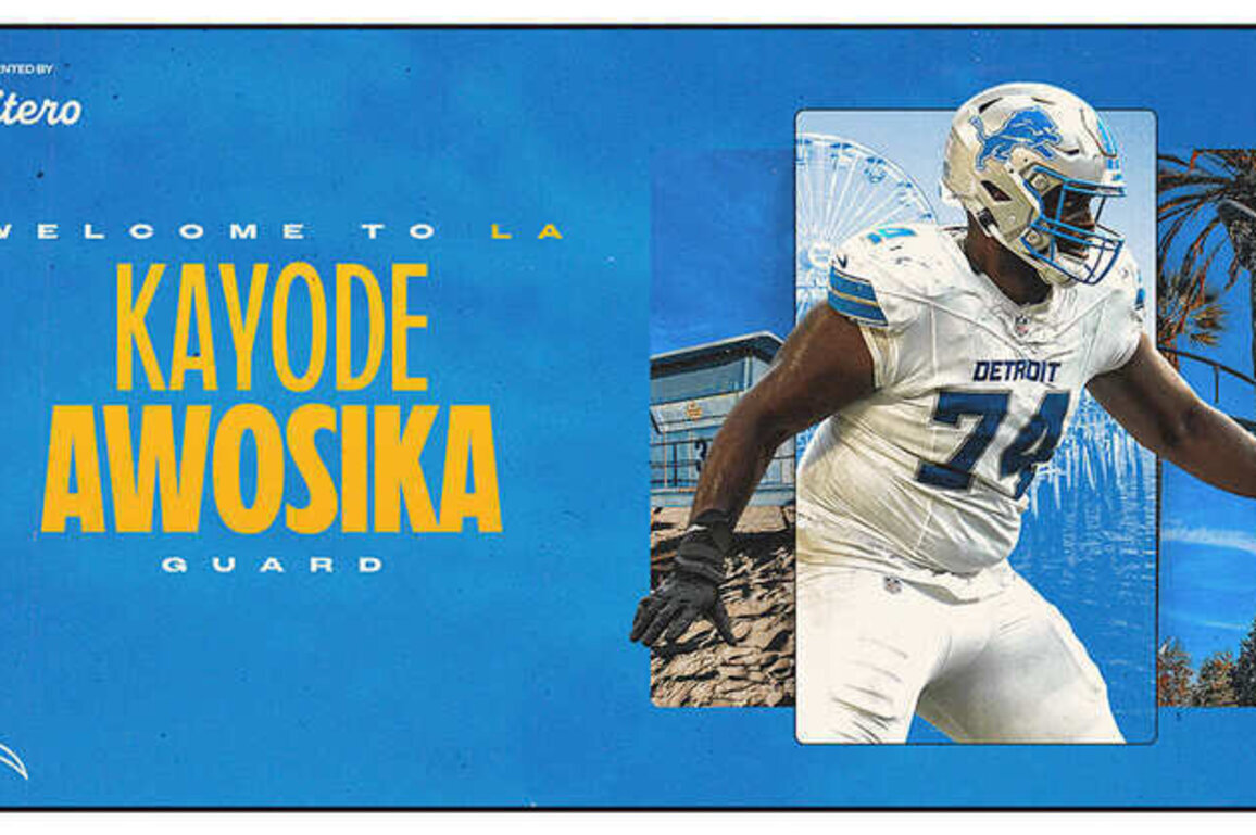 Los Angeles Chargers Sign Kayode Awosika