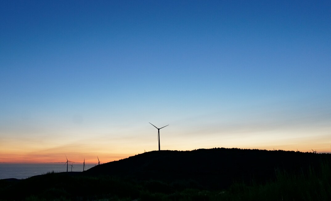 The Australian government is looking to cut emissions by between 62% and 70% by 2035.