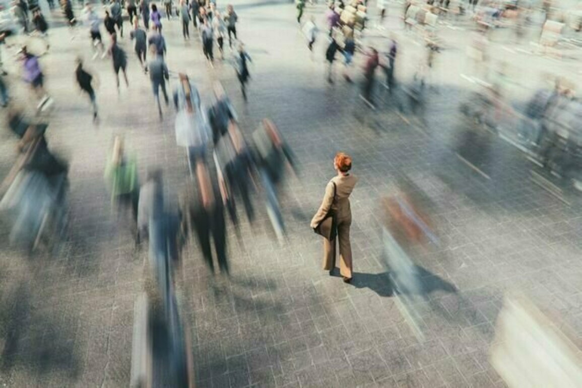 How can I tell if I am lonely? What are some of the signs?