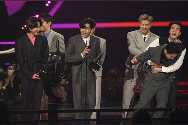 BTS wins AMAs 'Artist of The Year' for the first time as an Asian artist