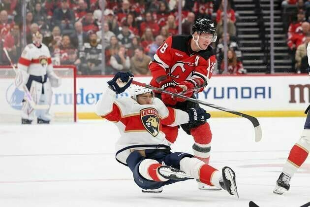 Devils keep rolling, hand Panthers third straight loss