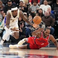 NBA roundup: Clippers down Lakers as Luka Doncic exits with leg injury