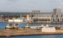 GrainCorp and CBH Group are being accused by unions of treating port workers poorly. 