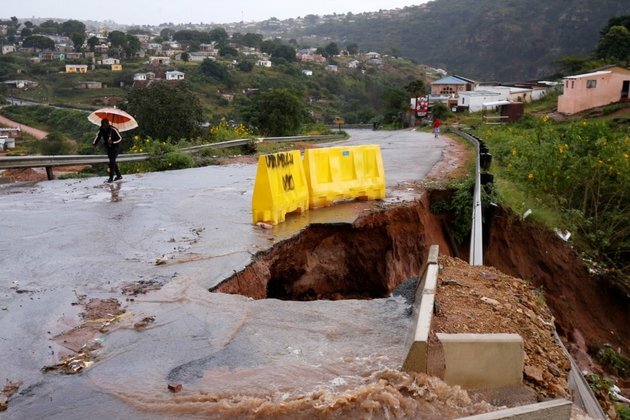 South African Flood Victims Shelters Damaged by More Rains