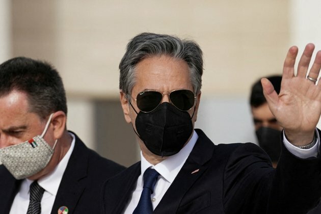 Harris, Blinken Pay US Condolences in Abu Dhabi, Seek to Boost Ties