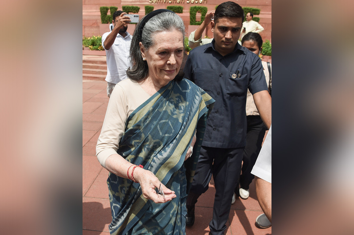 Delhi court to deliver order on complaint against Sonia Gandhi over alleged voter list forgery today