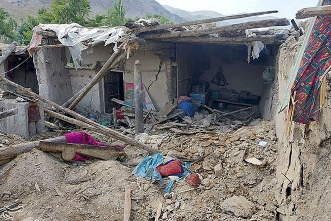 Number killed in Afghanistan earthquape tops 2,200