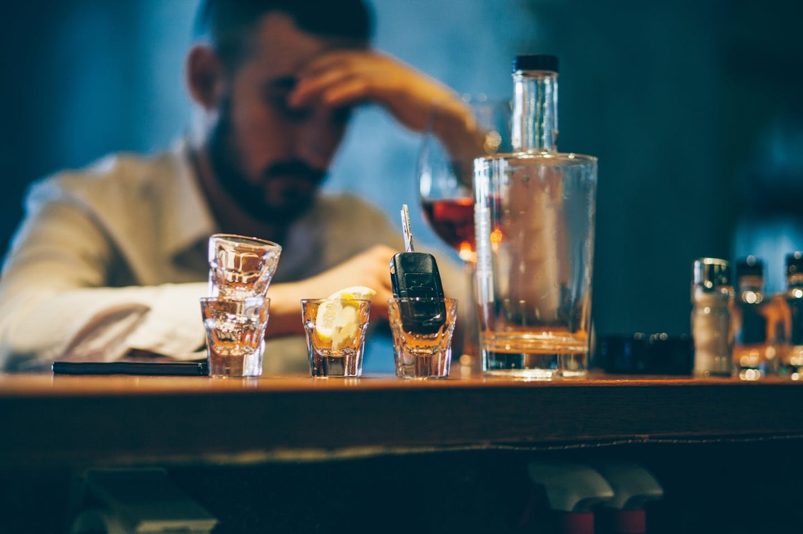 UMass researchers develop new approach to treat alcohol abuse