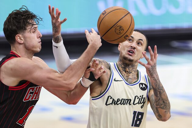 (SP)U.S.-CHICAGO-BASKETBALL-NBA-BUCKS VS BULLS